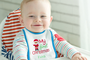 Karácsonyi baba előke - 38 x 27 cm - 4 féle